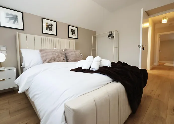 Modern 5 Bed House New Dom wakacyjny *