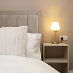 Modern 5 Bed House New