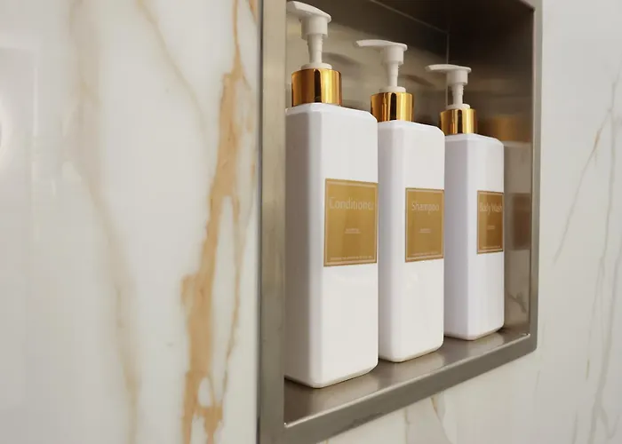 Modern 5 Bed House New Сasa de vacaciones