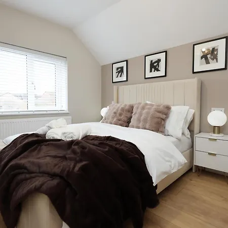 度假居 Modern 5 Bed House New *